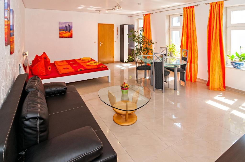 Am Müritzhafen Garni Hotel