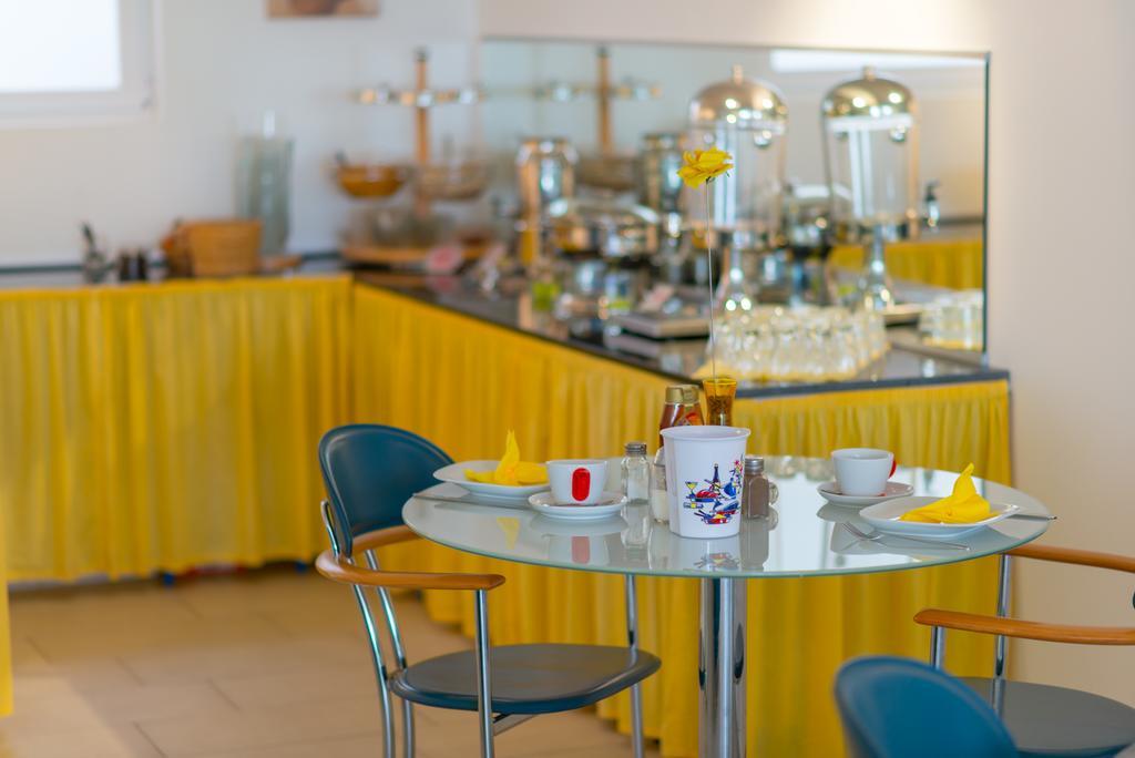 Hotel Am Müritzhafen Garni